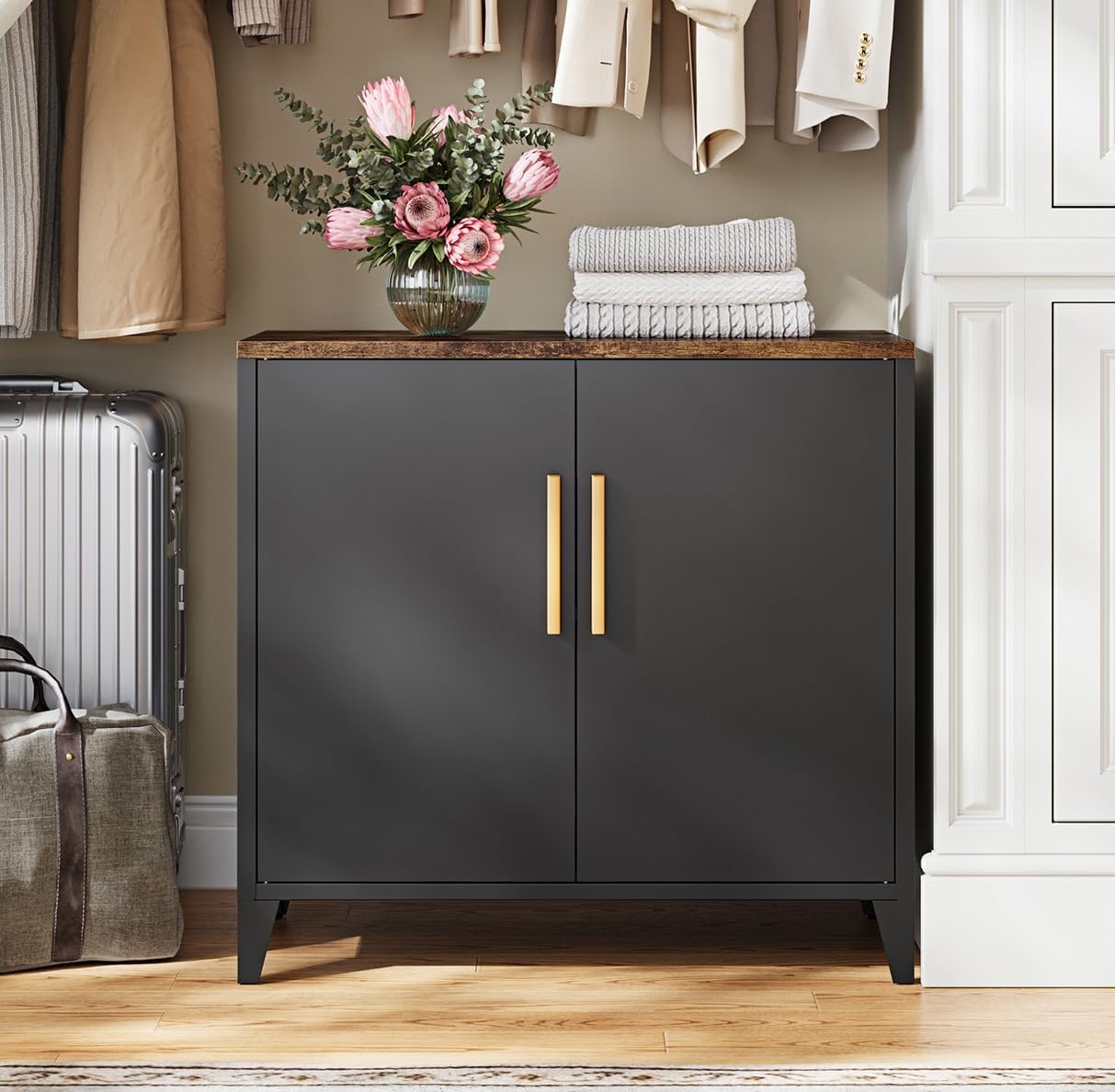 خزانة تخزين معدنية بأبواب ورفو - مراجعة Credenza Office Storage وسعره